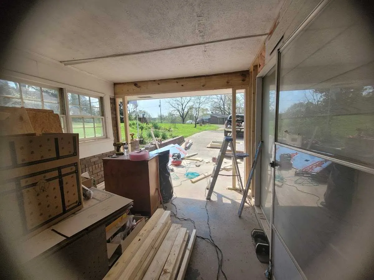 Air movers and dehumidifier for Drying & Dehumidification in Dock Junction